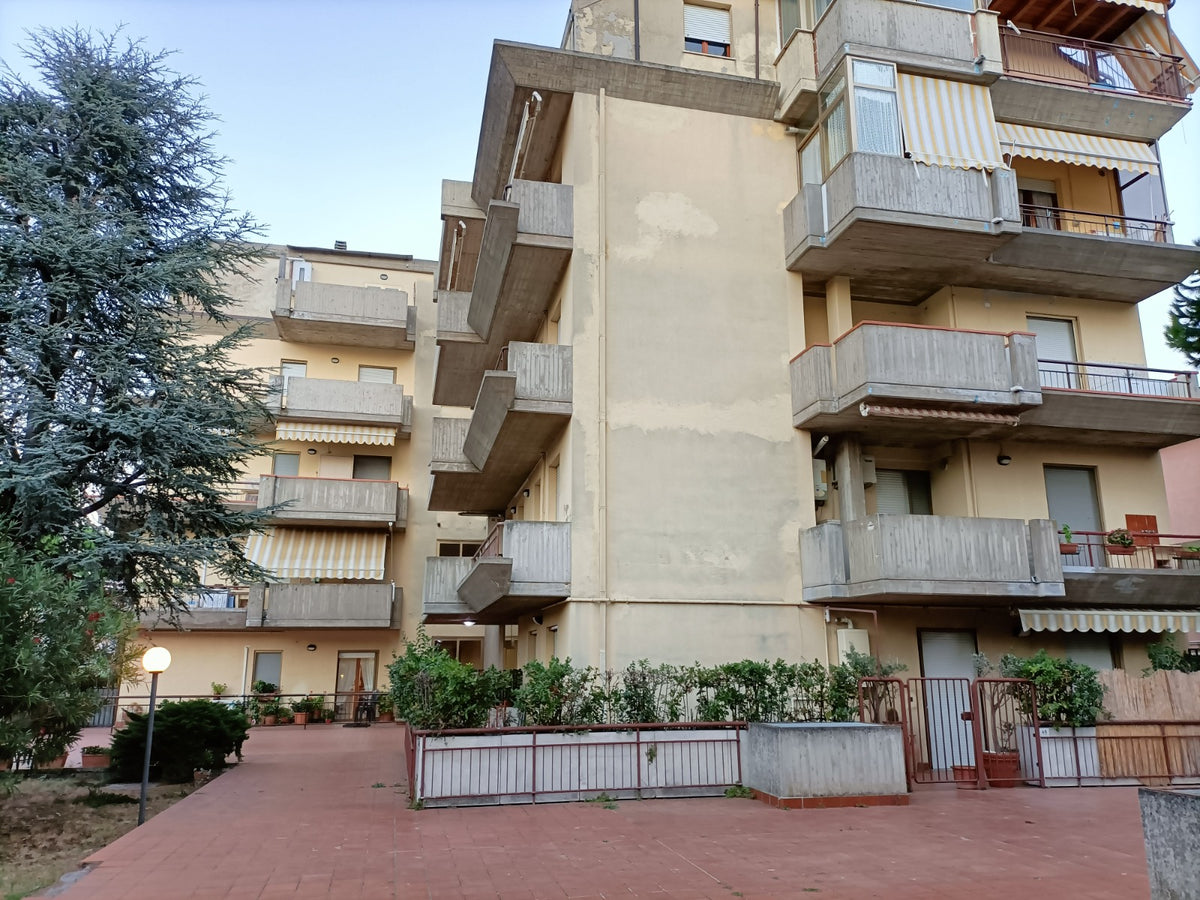Stato iniziale del condominio prima dell’intervento