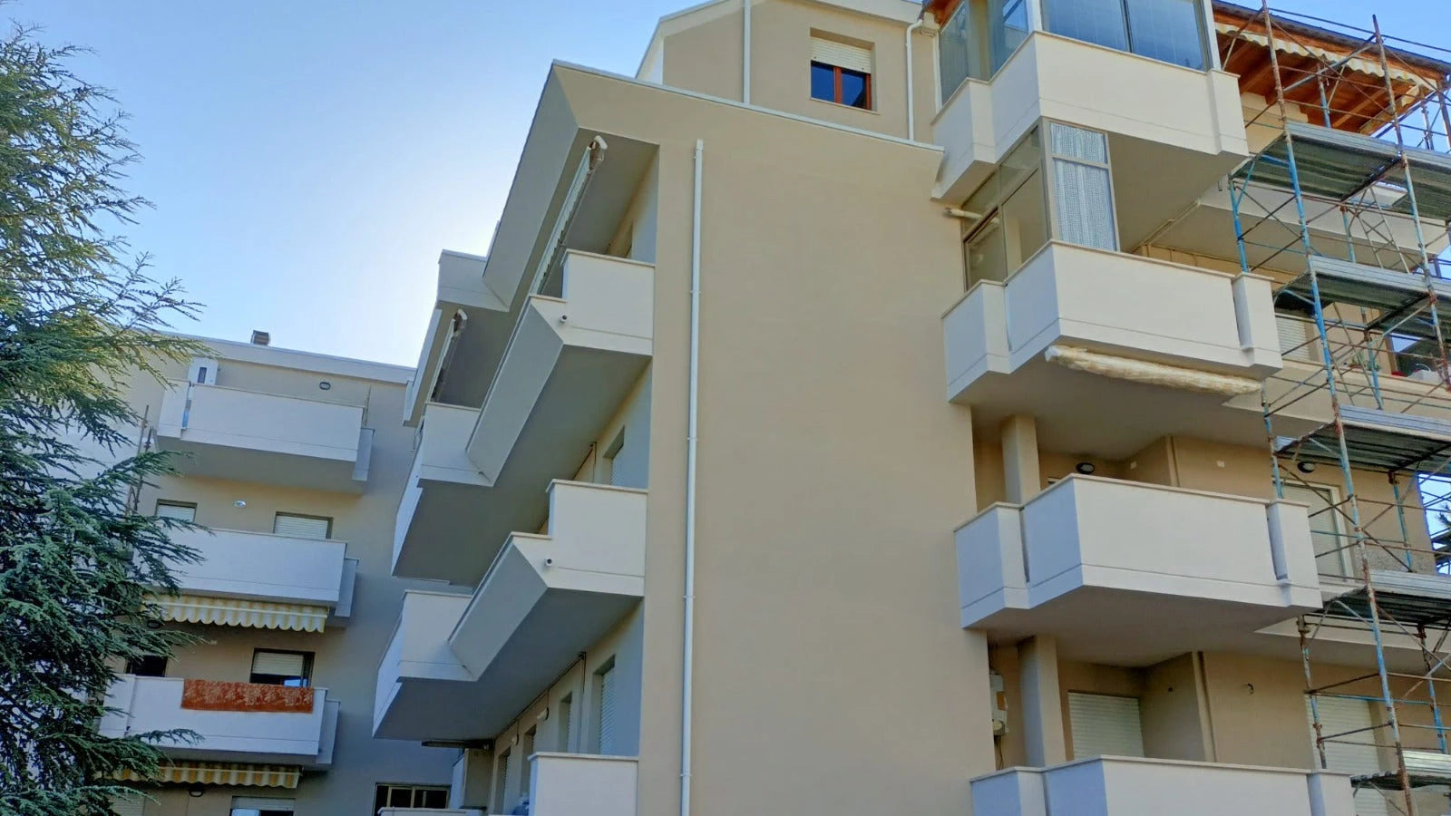 Condominio durante lavori murari sulle parti comuni